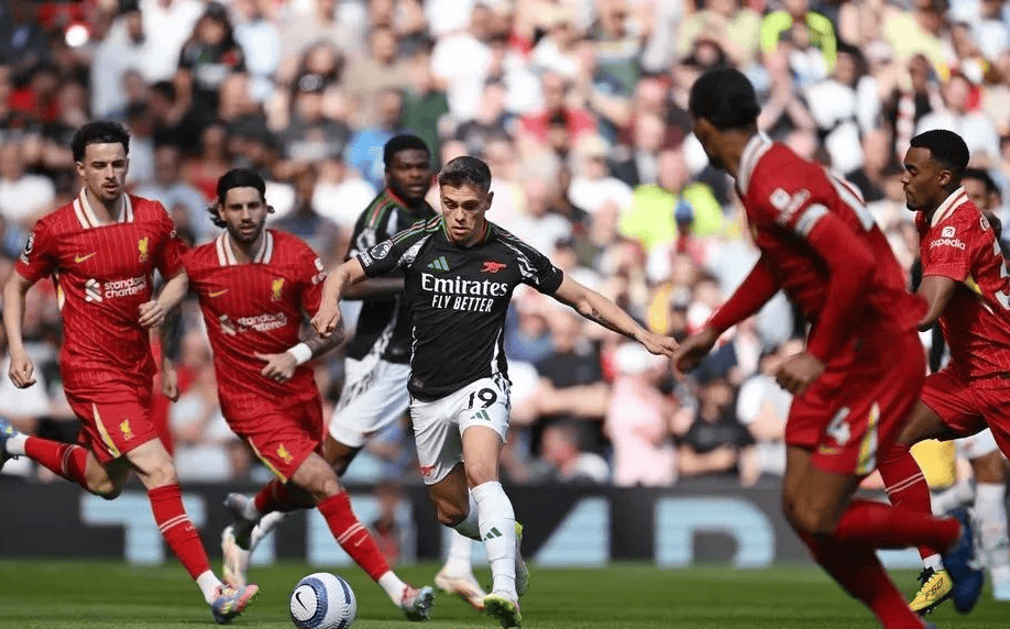 欧超杯赛程吃紧，纽卡斯尔转会期调整名单，态度坚定，身体对抗强度拉满的简单介绍