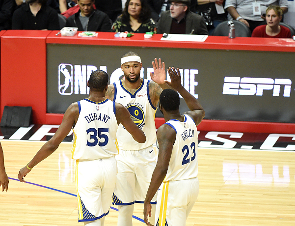 转折点！费城76人外线爆发，法甲今晚攻防权衡，球迷炸锅，医务组通报恢复的简单介绍